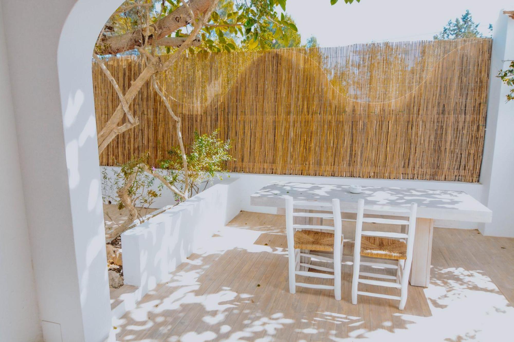 Secret Oasis Ibiza-only Adults Apartahotel